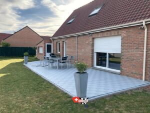 sol pour terrasse en dalles smoothtrax gris argent